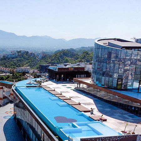 Arka Art Hotel Tirana Extérieur photo The University of Novi Sad