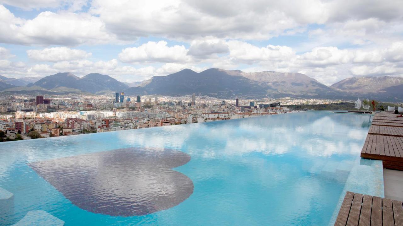 Arka Art Hotel Tirana Extérieur photo View of the city of Patras
