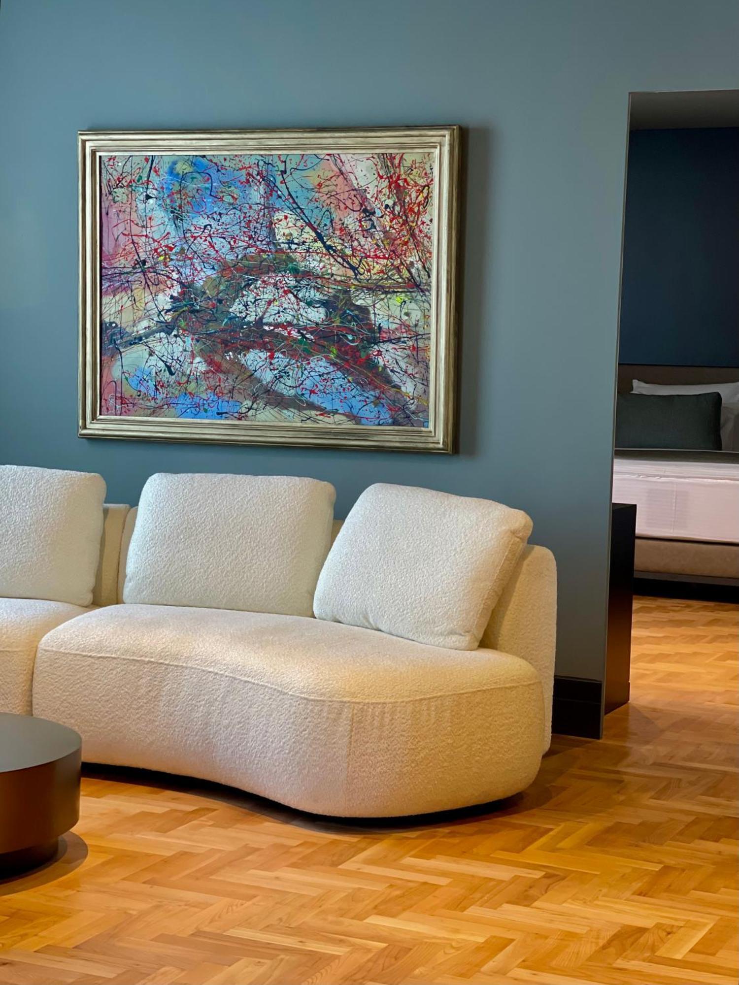Arka Art Hotel Tirana Extérieur photo A sofa